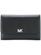 Michael Michael Kors Medium Wallet - Black