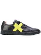 Marc Jacobs Cross Print Sneakers - Black