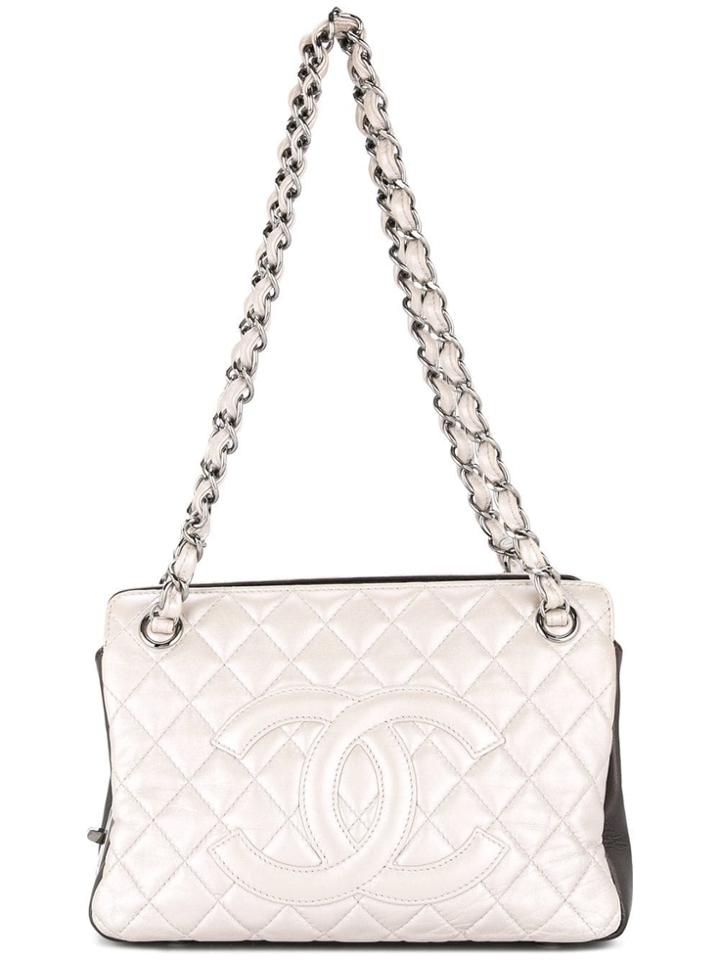 Chanel Vintage Quilted Chain Shoulder Bag - Silver