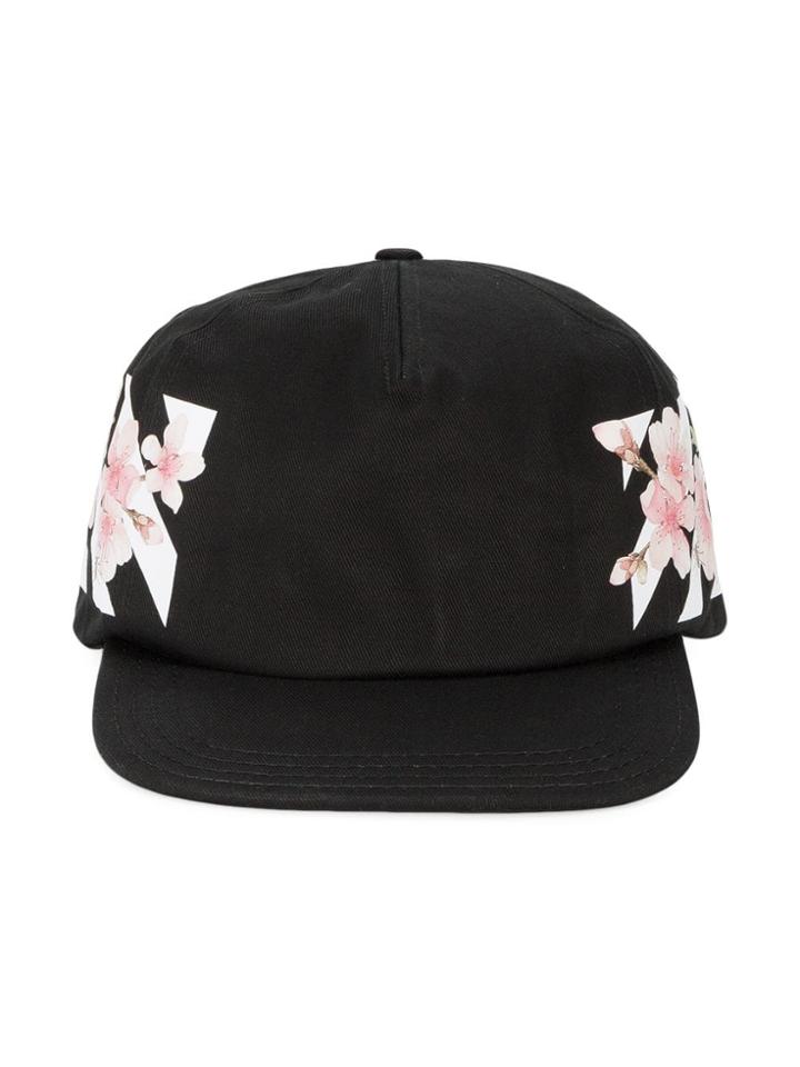 Off-white Floral Diagonal Stripe Print Cap - Black