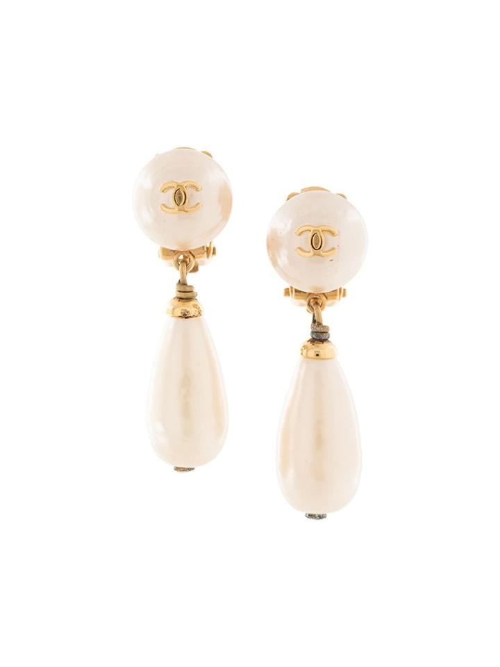 Chanel Pre-owned Faux Pearl Cc Earrings - Silver