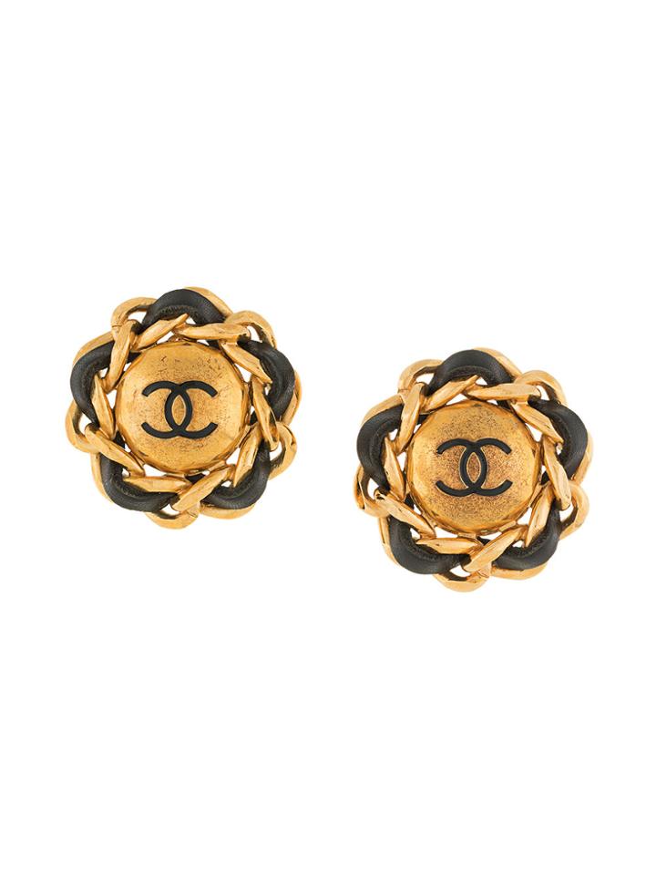 Chanel Vintage Edge Chain Cc Earrings - Metallic