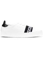 Gcds Logo Laced-up Sneakers - White