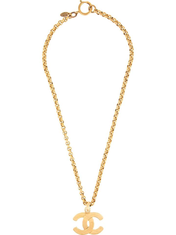 Chanel Vintage Cc Plate Necklace - Gold
