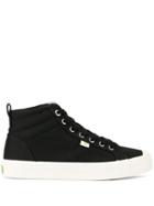 Cariuma Oca High Canvas Black Sneakers