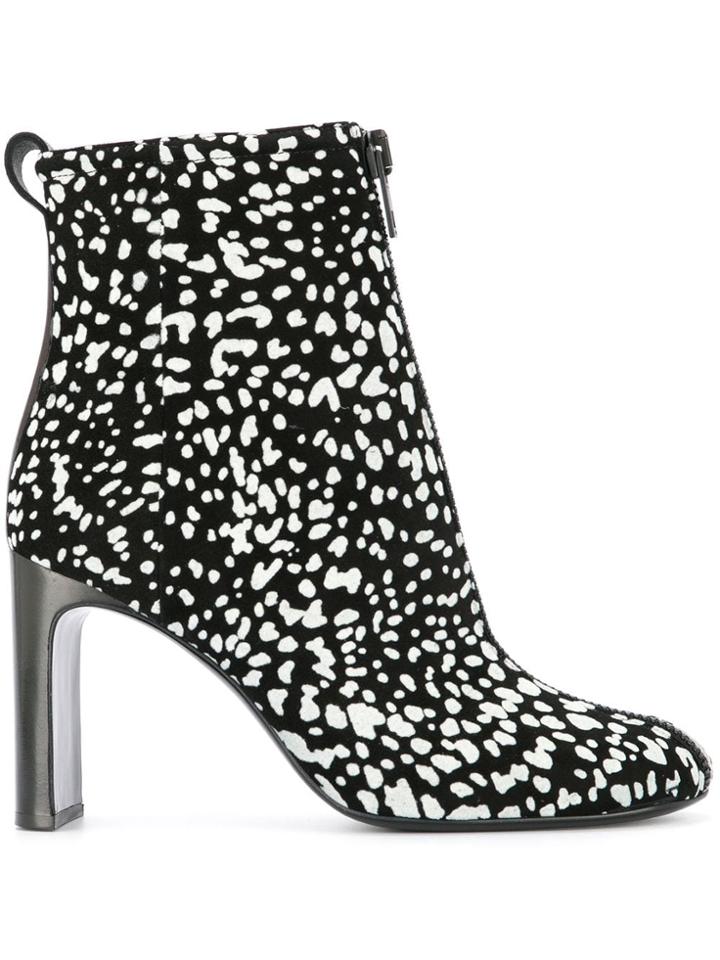 Rag & Bone Rag & Bone W285f012g Black/white Furs & Skins->calf Leather