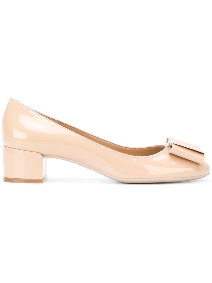 Salvatore Ferragamo Vara Pumps - Nude & Neutrals