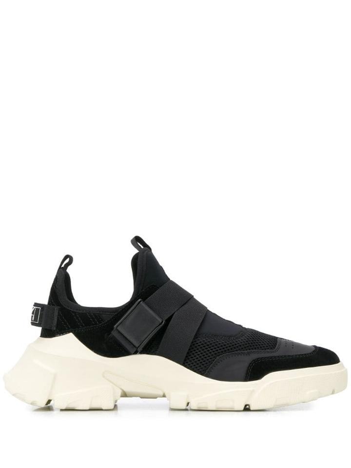 Mcq Alexander Mcqueen Gishiki Slip-on Sneakers - Black