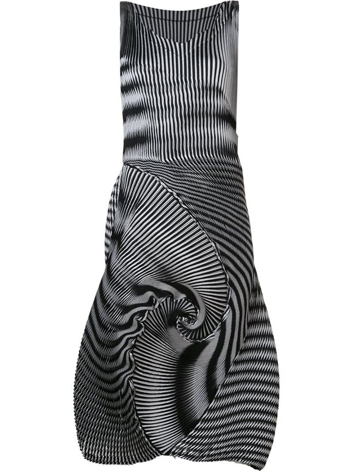 Issey Miyake 'optical 1' Dress