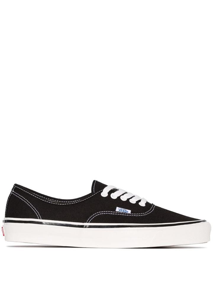 Vans Ua 44 Dx Low-top Sneakers - Black