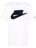 Nike Felted Logo Plaque T-shirt - White