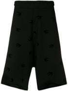 Mcq Alexander Mcqueen Swallow Print Shorts - Black