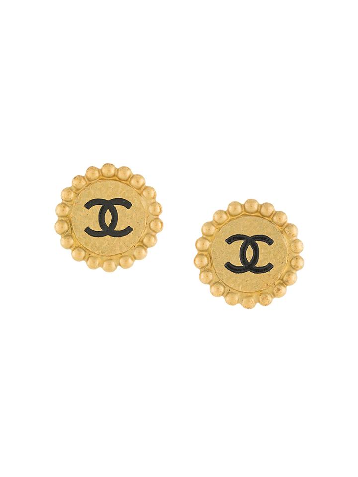 Chanel Vintage Cc Button Earrings - Metallic