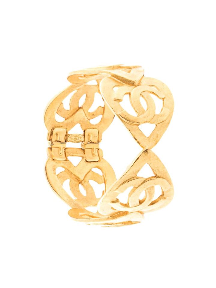 Chanel Pre-owned Heart Motif Bangle - Gold