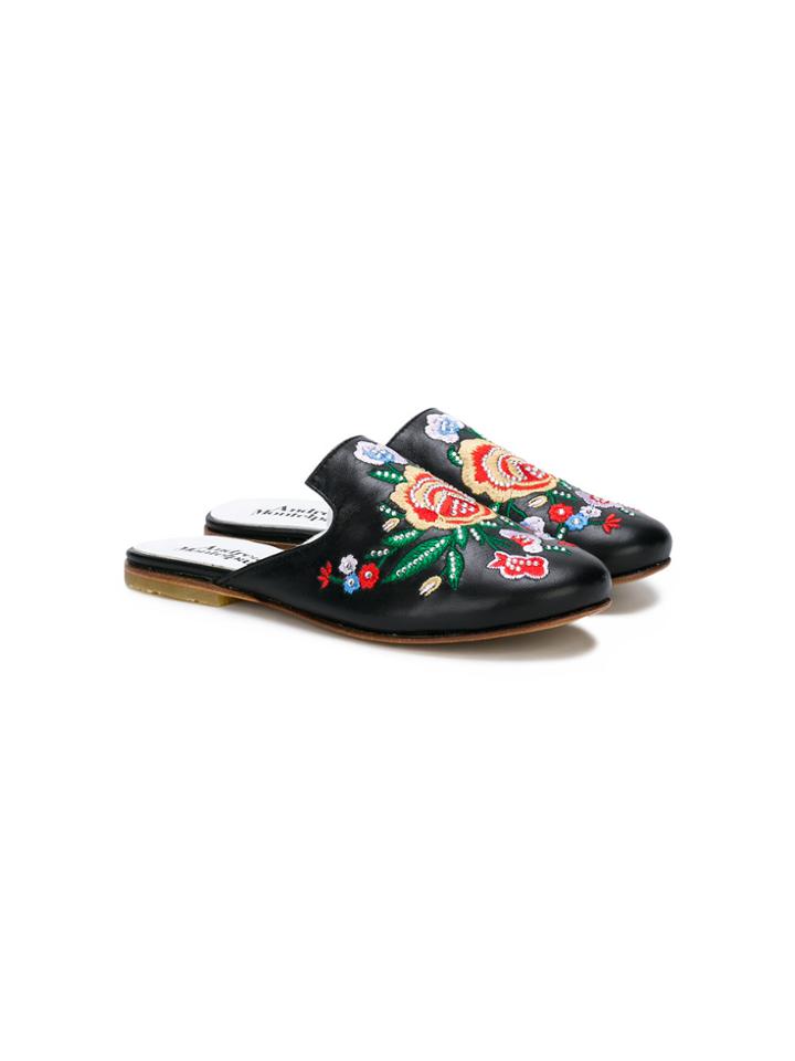 Andrea Montelpare Embroidered Floral Mules - Black
