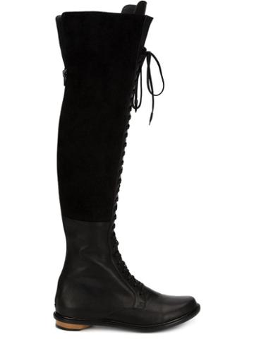 Valas - Black
