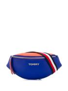 Tommy Hilfiger Logo Plaque Belt Bag - Blue