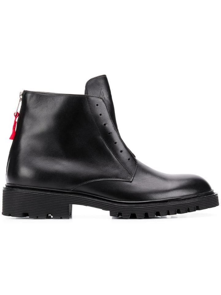 424 - Black
