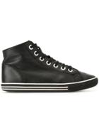 Chanel Pre-owned Cc Sneakers Shoes - Black