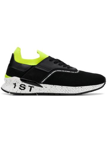 Vfts Contrasting Panels Sneakers - Black