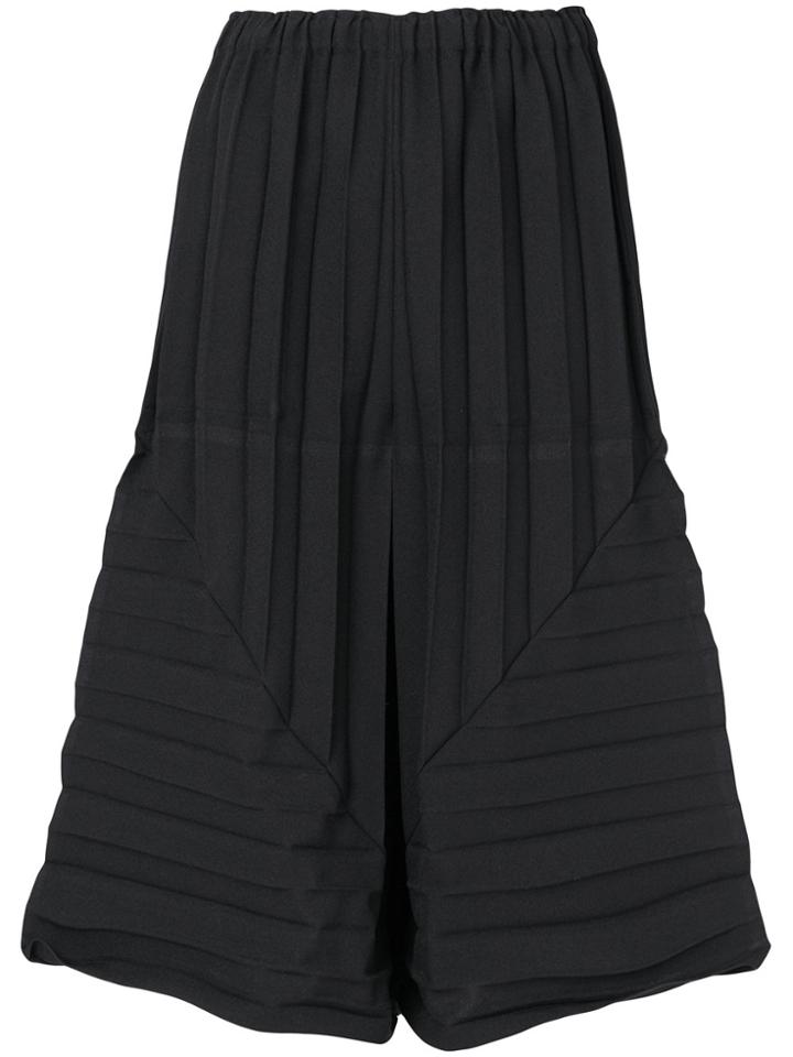 Issey Miyake Cauliflower Pleated Oversized Bermudas - Black