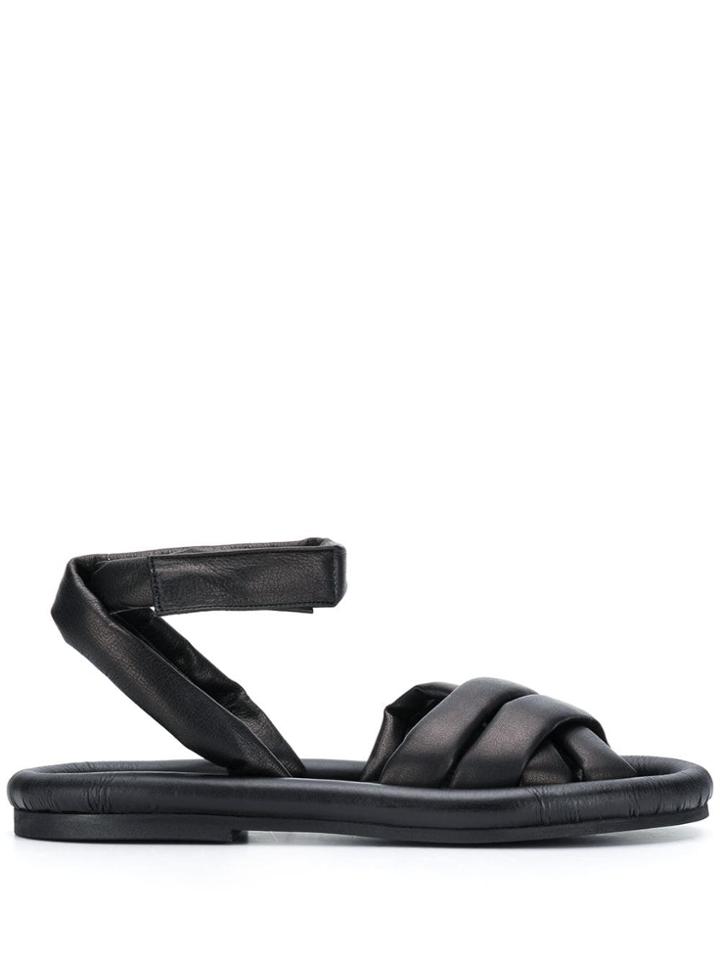 Del Carlo Flat Sandals - Black
