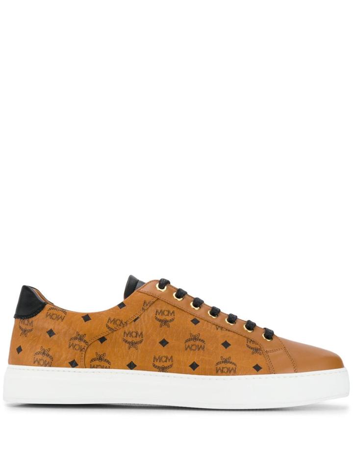 Mcm Logo Print Low Top Sneakers - Brown