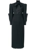 Seen Long Pleated Dress - Black