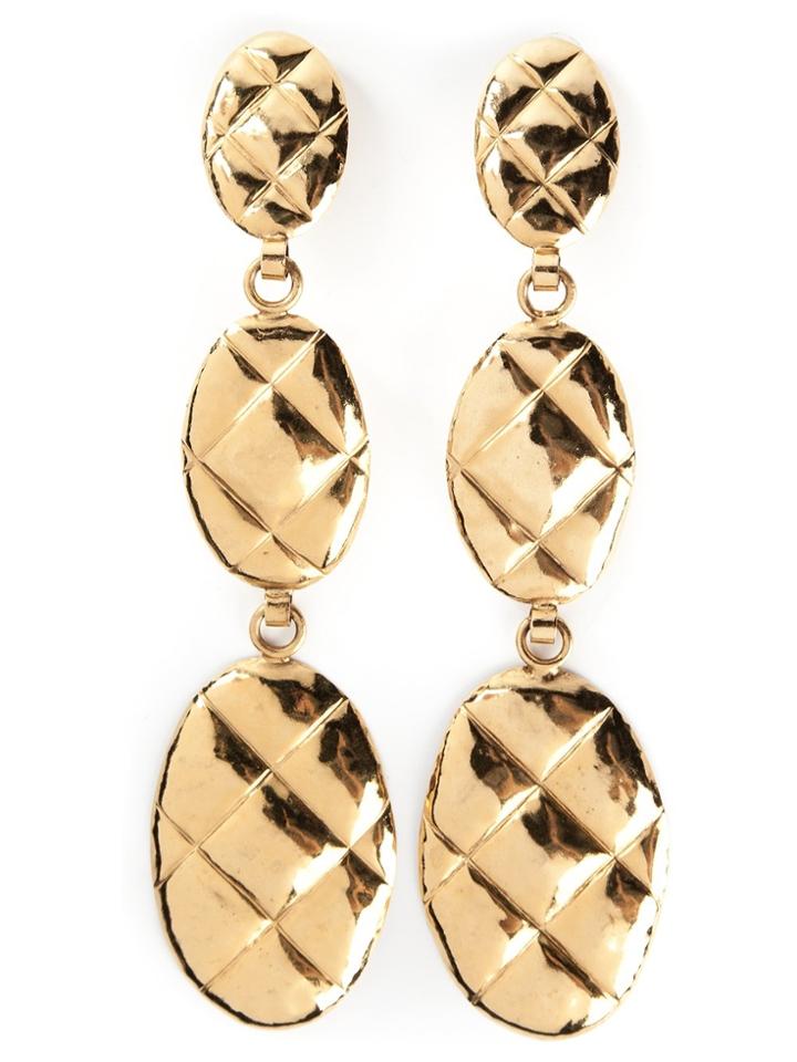 Chanel Vintage Pendant Clip-on Earrings - Metallic