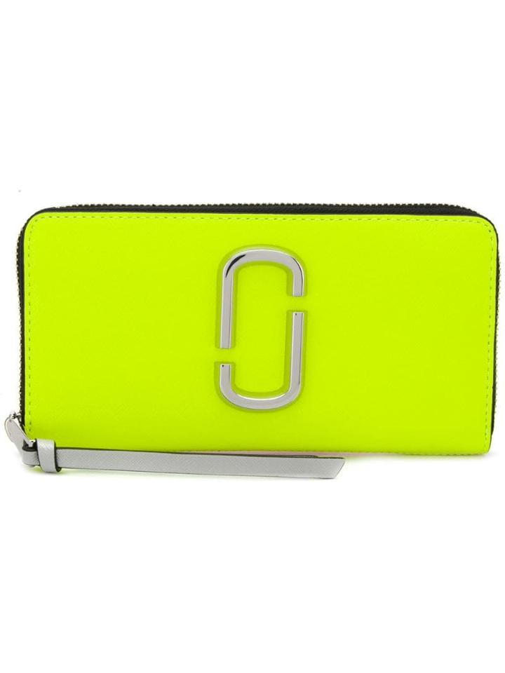 Marc Jacobs - Yellow