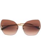 Dolce & Gabbana Eyewear Oversized Cat-eye Sunglasses - Metallic