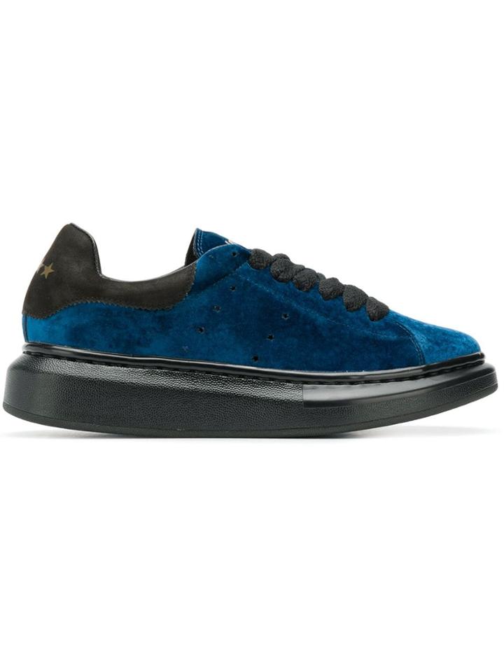 Invicta Classic Low-top Sneakers - Blue
