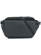 Côte & Ciel Isarau Alias Beltpack - Black