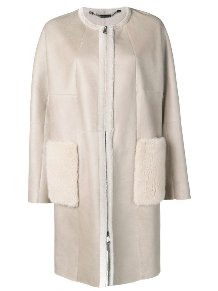 Manzoni 24 Straight-cut Coat With Fur Trimmed Pockets - Neutrals
