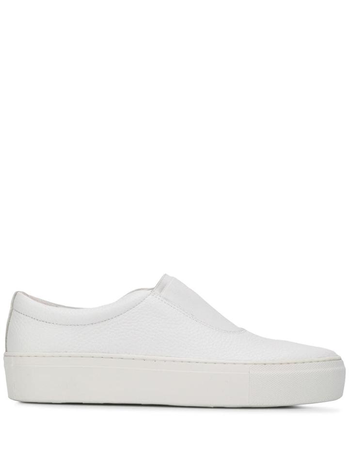 Primury Slip-on Sneakers - White