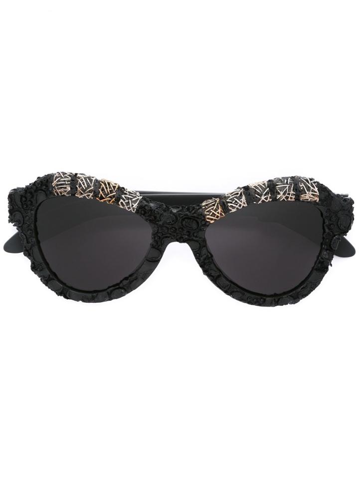 Kuboraum 'y2' Sunglasses - Black