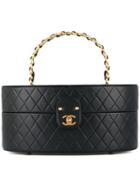 Chanel Vintage Quilted Cc Logos Chain Cosmetic Bag - Black
