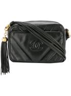 Chanel Vintage V-stitch Fringe Crossbody Shoulder Bag - Black