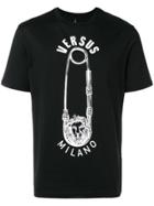 Versus Safety Pin Graphic Print T-shirt - Black