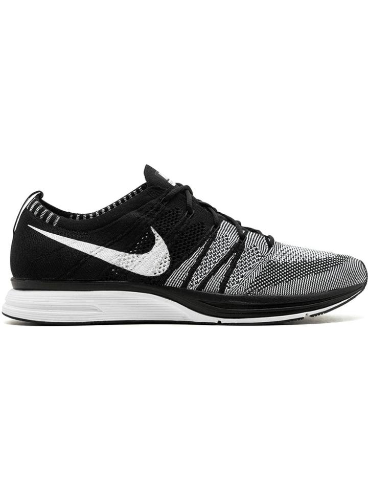 Nike Flyknit Sneakers - Black
