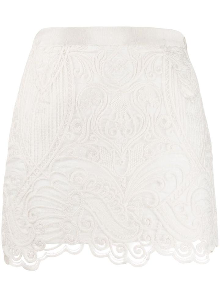 Wandering Embroidered Short Skirt - White