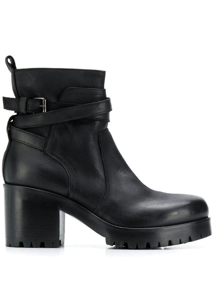 Strategia Block-heel Ankle Boots - Black