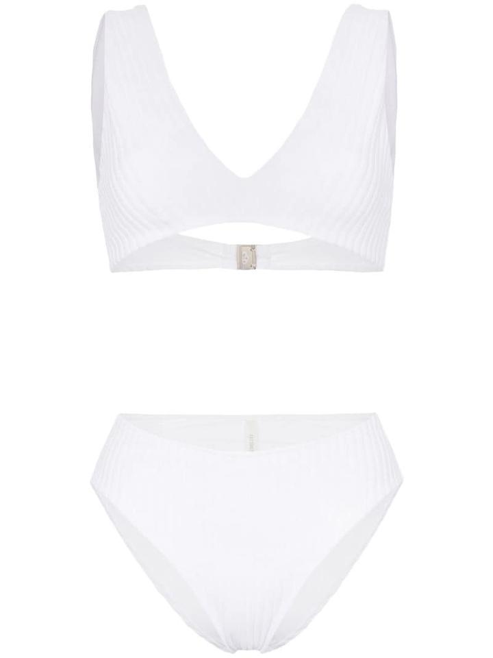Araks - White