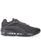 Nike Stitched Panel Sneakers - Grey