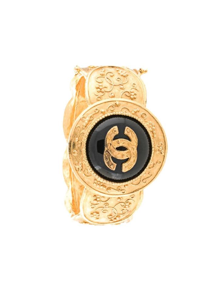Chanel Pre-owned Embossed Cc Bangle - Gold