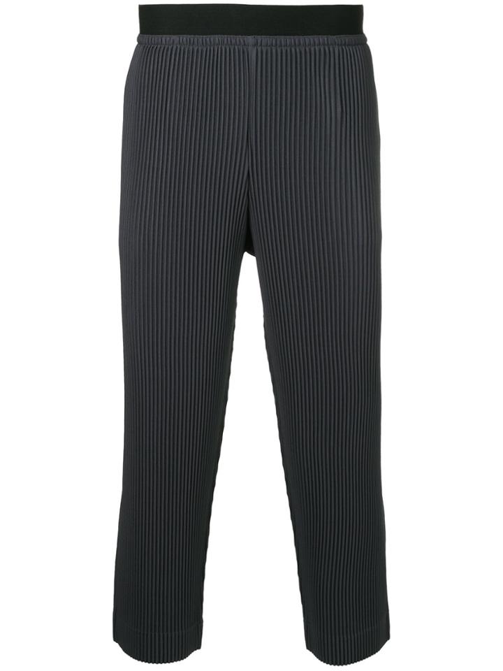 Homme Plissé Issey Miyake Textured Cropped Trousers - Grey