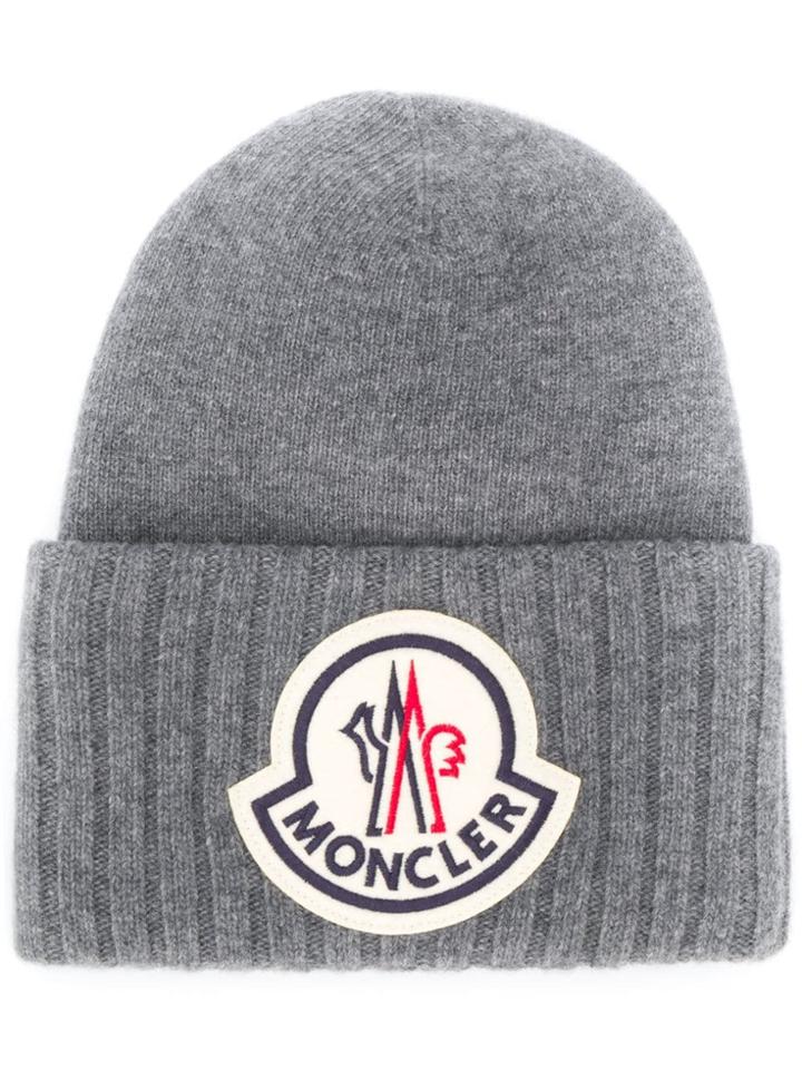 Moncler Logo Patch Beanie - Grey