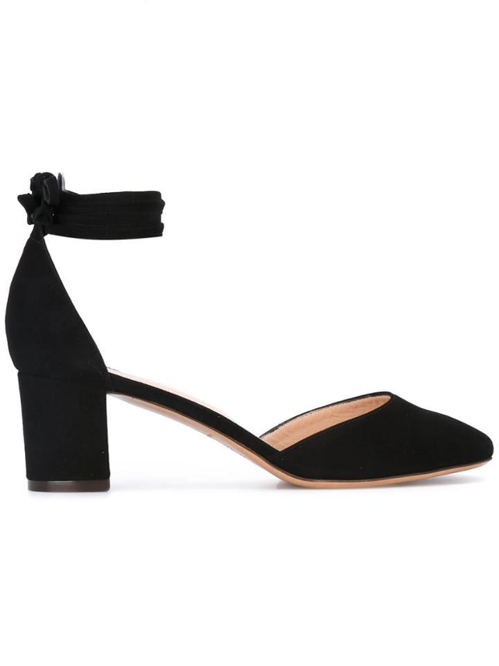 Tila March Varazze Pumps - Black