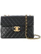 Chanel Vintage Jumbo Bag - Black