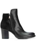 Strategia Side Zipped Ankle Boots - Black